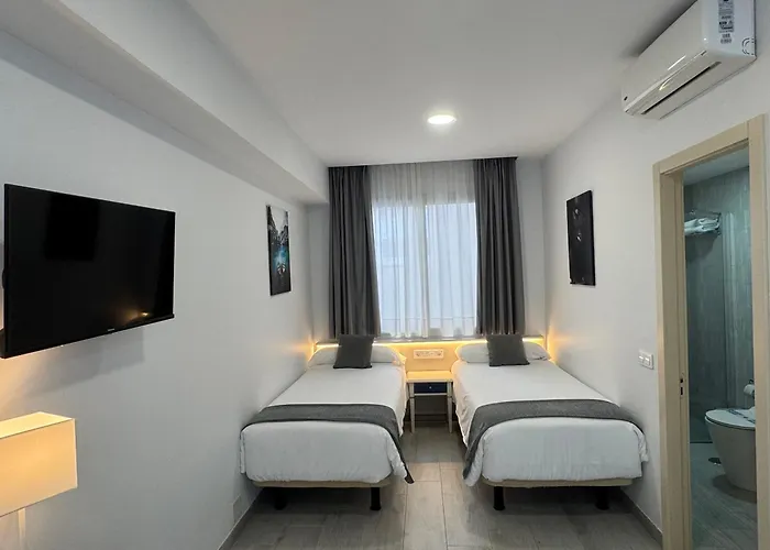 Apartamentos Colon Playa